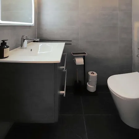 Europa Ouest - 74 By Interhome Apartman *